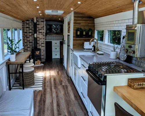 one sided skoolie modern conversion