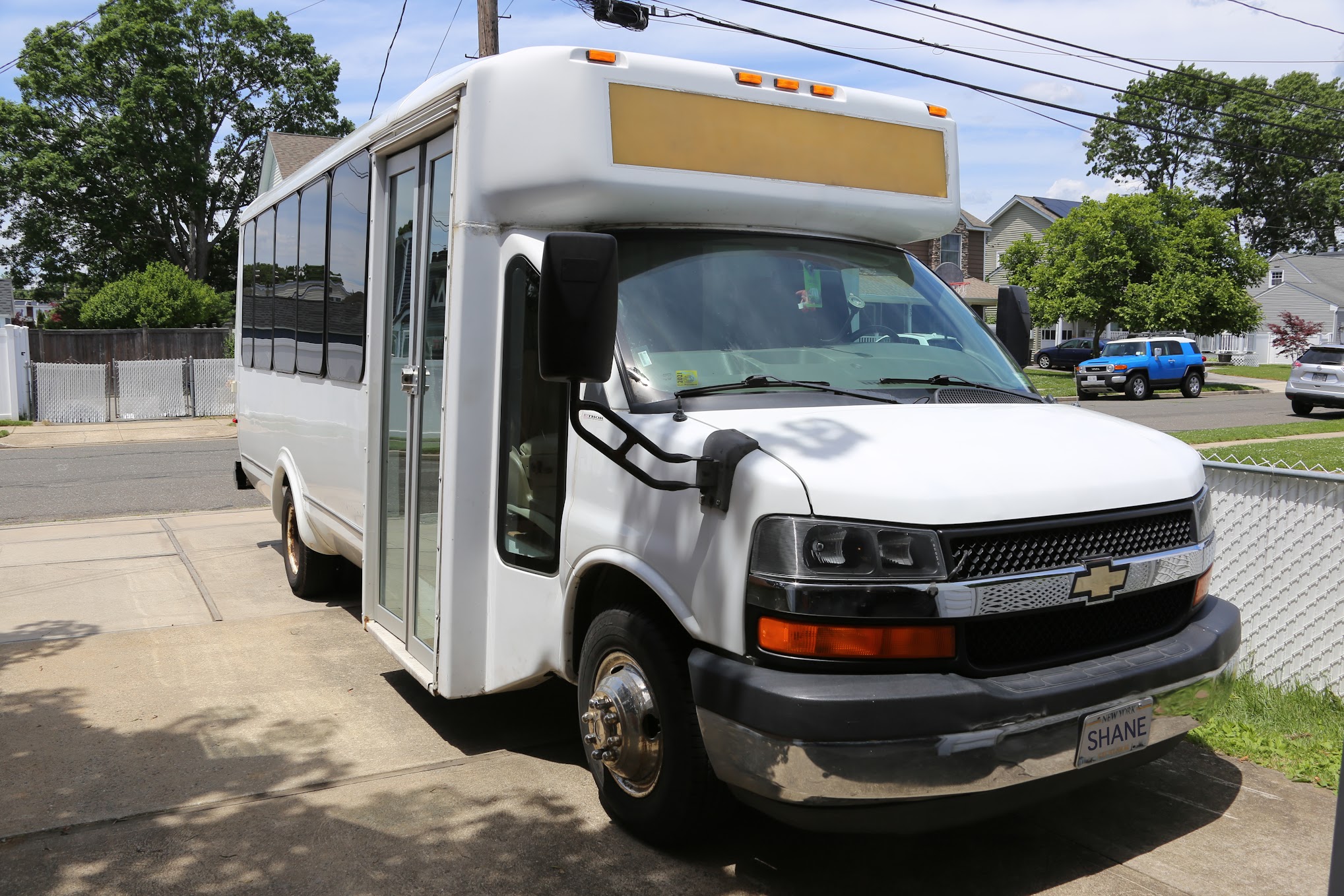 2012 Chevy Express 4500 Shuttle Bus Conversion Skoolie Livin School